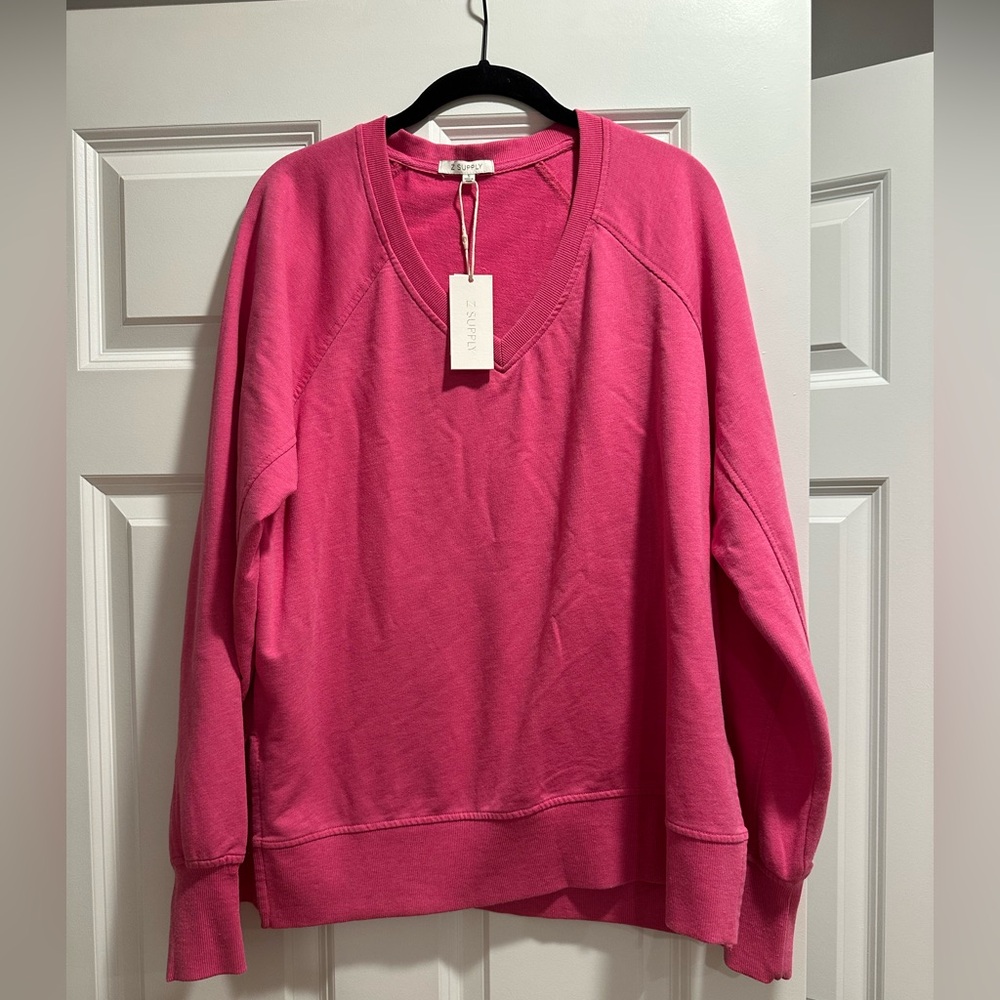 Z Supply weekender v neck
